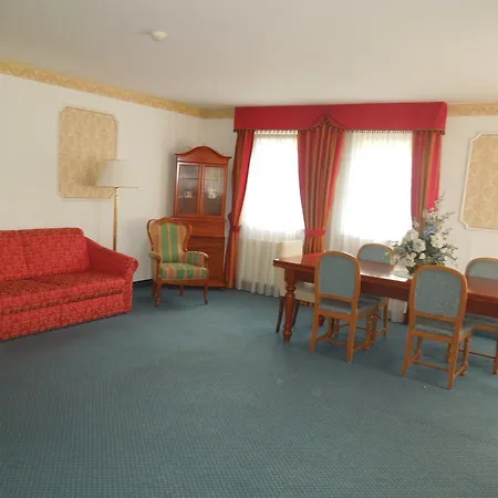 Hotel Alexander 4*