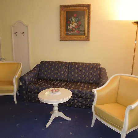 Hotel Alexander 4*
