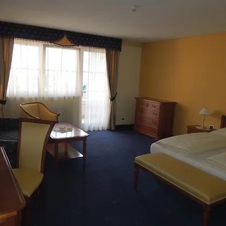 Hotel Alexander 4*